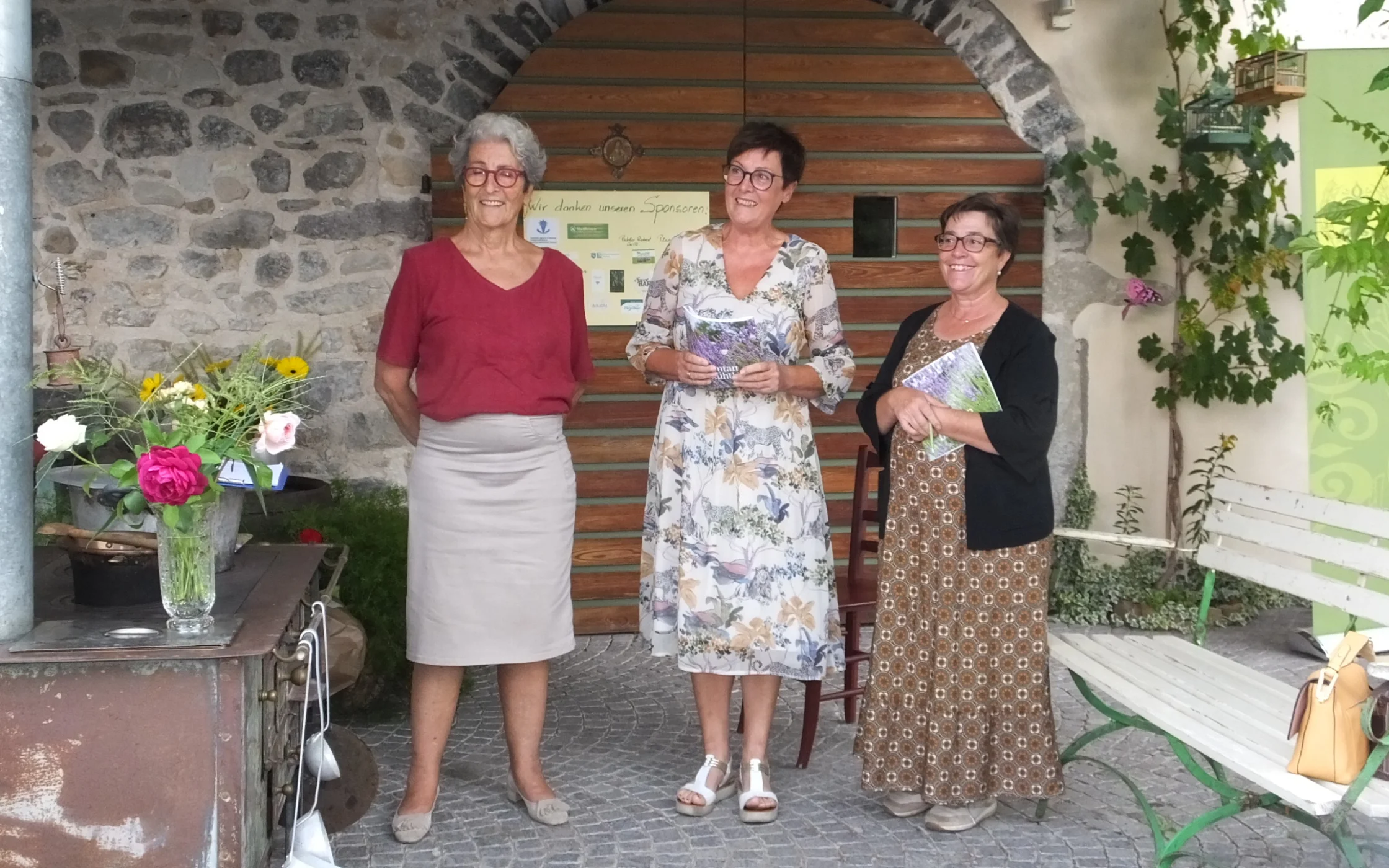Prmierung Jurorinnen 03 09 2022.JPG